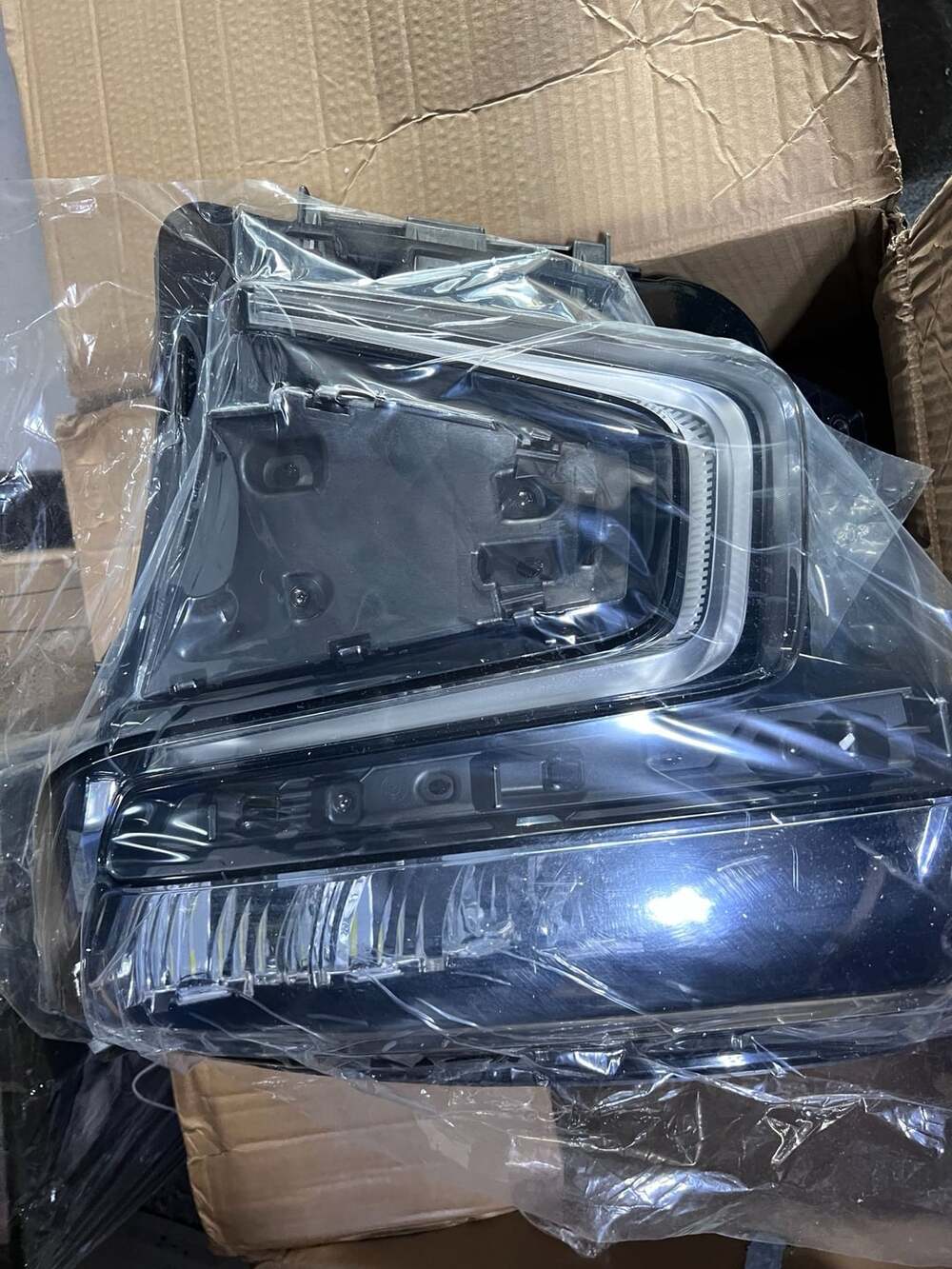 2021-2022 GMC Yukon Denali Driver Left LED Headlight Headlamp OEM